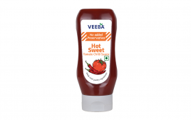 Veeba Hot Sweet Tomato Chilli Sauce  Plastic Bottle  360 grams
